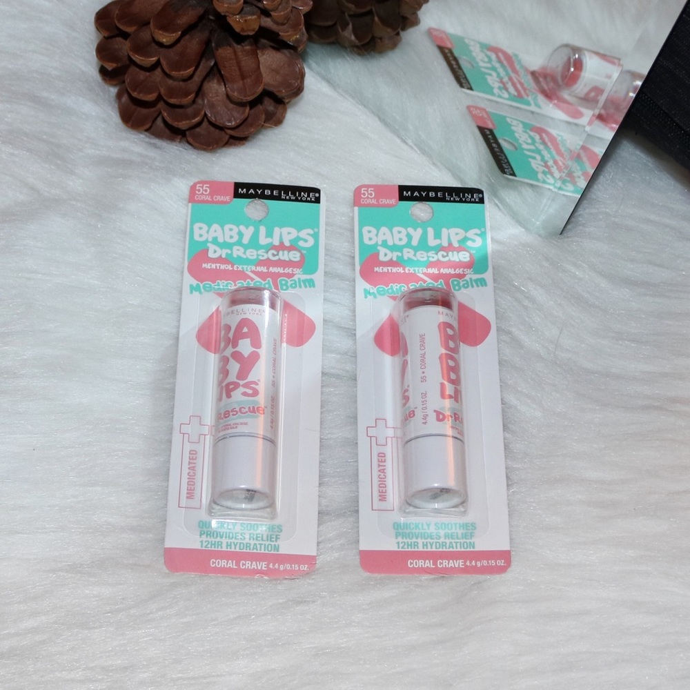 2 Maybelline Baby Lips Dr.Rescue Medicated Balms